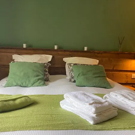 Chez Jeanmyvonne Bed & Breakfast