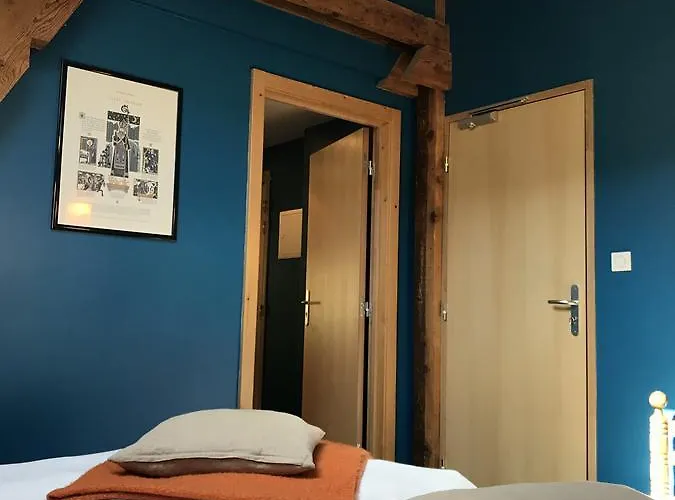 Chez Jeanmyvonne Bed & Breakfast